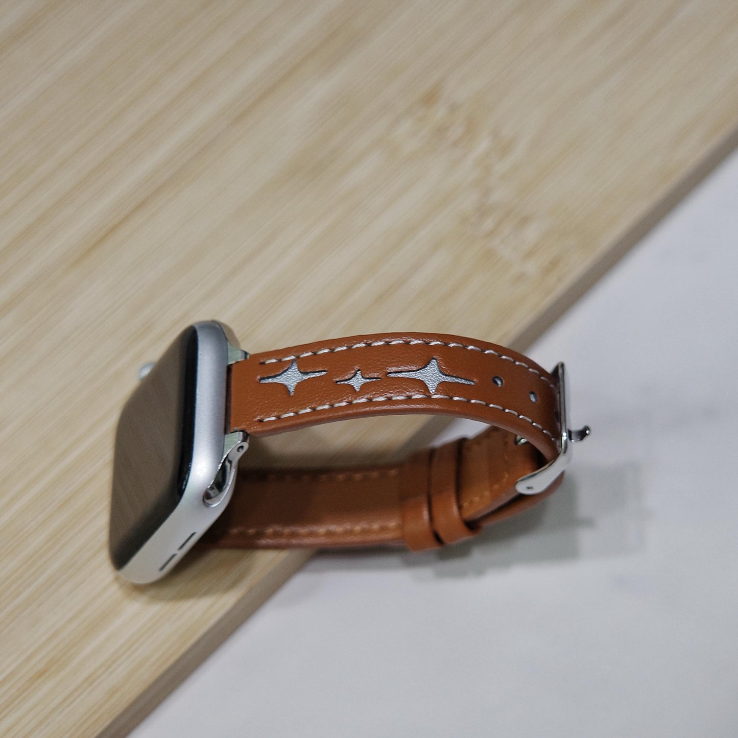 Brown Star Stitch Leather Apple Watch Band