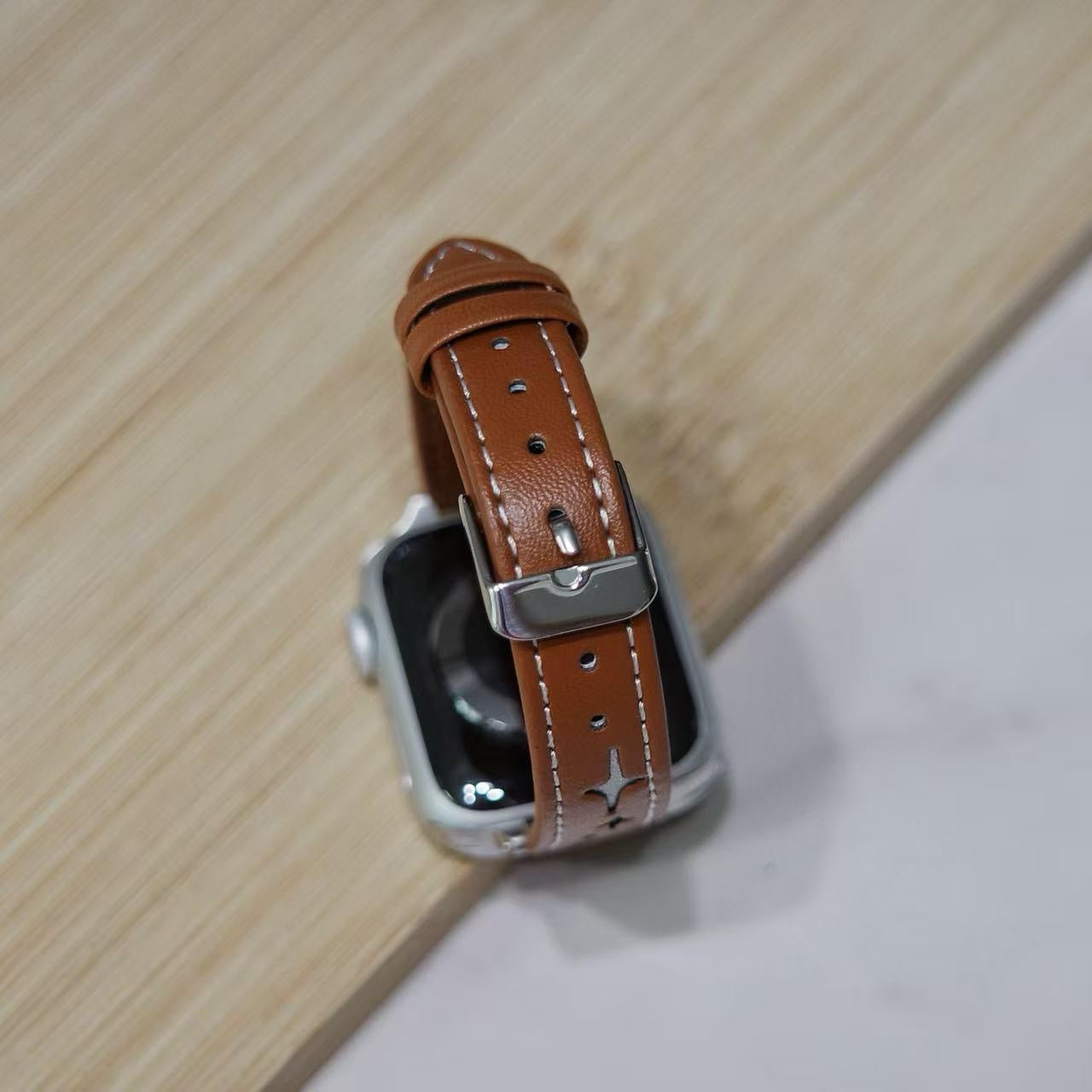 Brown Star Stitch Leather Apple Watch Band